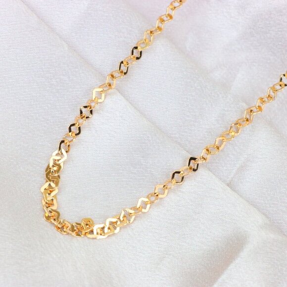 "Chunky Rose Gold Geometric Chain Necklace with Bold Modern Look, XPNL1879 - Picture 2 of 12